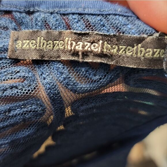 HAZEL Flowy Tank Top  - Picture 9 of 11